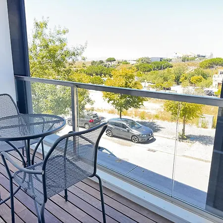 At Sophias - By Apartamento *
